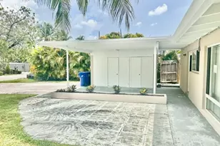 2548 Gulfstream Ln, Fort Lauderdale, FL 33312 - Photo 34