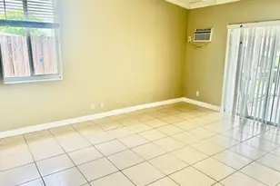 2548 Gulfstream Ln, Fort Lauderdale, FL 33312 - Photo 10