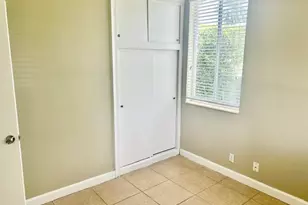 2548 Gulfstream Ln, Fort Lauderdale, FL 33312 - Photo 16
