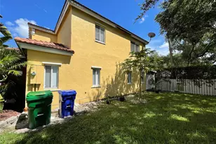 10348 SW 20th St, Miramar, FL 33025 - Photo 16