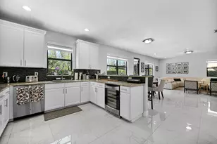 9860 NW 86th Terrace, Doral, FL 33178 - Photo 36