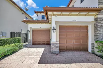 9860 NW 86th Terrace, Doral, FL 33178 - Photo 8