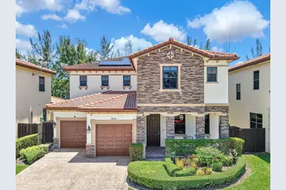 9860 NW 86th Terrace, Doral, FL 33178 - Photo 1