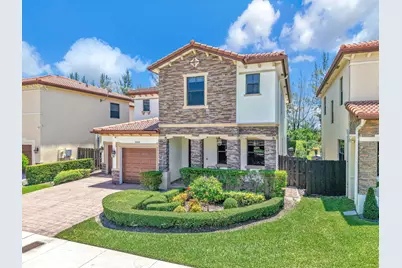 9860 NW 86th Terrace, Doral, FL 33178 - Photo 2