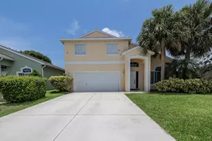 4716 SE Winter Haven Ct, Stuart, FL 34997 - Photo 2