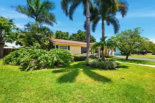 1222 SW 5th St, Boca Raton, FL 33486 - Photo 2