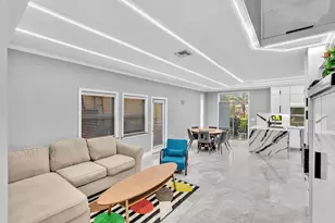 11251 Lakeview Dr, Coral Springs, FL 33071 - Photo 32