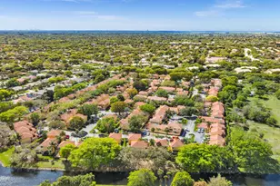 11251 Lakeview Dr, Coral Springs, FL 33071 - Photo 50