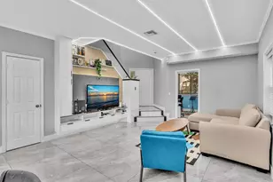 11251 Lakeview Dr, Coral Springs, FL 33071 - Photo 30