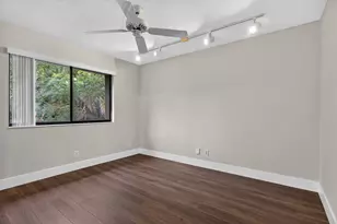 587 NW 38th Ave, Deerfield Beach, FL 33442 - Photo 30