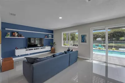 1070 Bluewood Terrace, Weston, FL 33327 - Photo 10