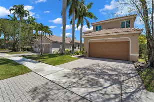 1070 Bluewood Terrace, Weston, FL 33327 - Photo 64