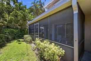 2118 Discovery Cir W, Deerfield Beach, FL 33442 - Photo 32