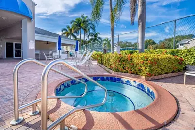 2118 Discovery Circle W, Deerfield Beach, FL 33442 - Photo 44