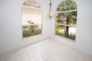 191 E Tall Oaks Cir, Palm Beach Gardens, FL 33410 - Photo 8