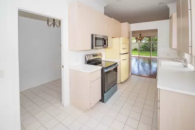 191 E Tall Oaks Circle, Palm Beach Gardens, FL 33410 - Photo 10