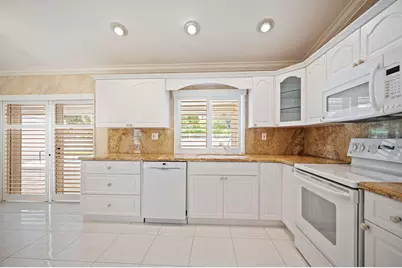 10801 NW 7th Street, Coral Springs, FL 33071 - Photo 12