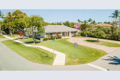 401 NE 10th Terrace, Boca Raton, FL 33432 - Photo 2