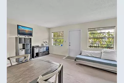 215 NE 16th Avenue #203, Fort Lauderdale, FL 33301 - Photo 12