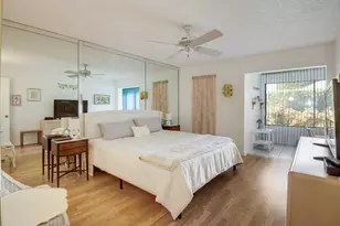 3154 Via Poinciana, Greenacres, FL 33467 - Photo 10
