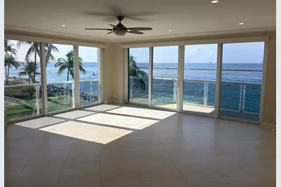 140 Inlet Way #312, Palm Beach Shores, FL 33404 - Photo 2