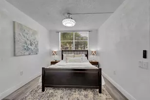 9090 Lime Bay Blvd, Tamarac, FL 33321 - Photo 16