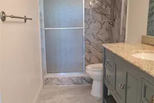 5570 NW 44th St, Lauderhill, FL 33319 - Photo 10