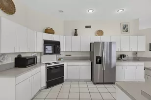 1224 Lake Breeze Dr, Wellington, FL 33414 - Photo 30