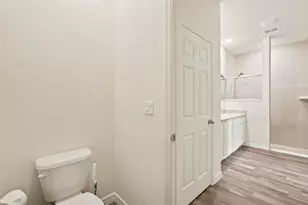 201 SW N Wakefield Cir, Port Saint Lucie, FL 34953 - Photo 22