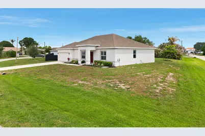201 SW North Wakefield Circle, Port Saint Lucie, FL 34953 - Photo 2