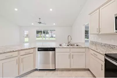 7908 Banyan Street, Fort Pierce, FL 34951 - Photo 4
