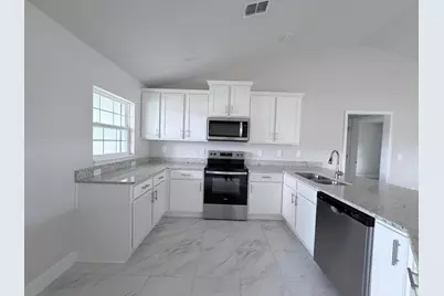 7908 Banyan Street, Fort Pierce, FL 34951 - Photo 4