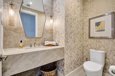 2718 NE 17th Street, Fort Lauderdale, FL 33305 - Photo 12