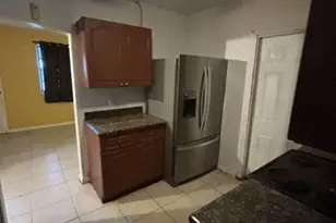 1226 NW 23rd Terrace, Fort Lauderdale, FL 33311 - Photo 4