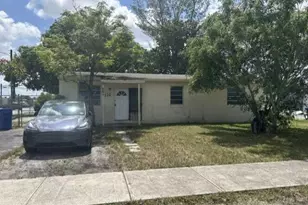 1226 NW 23rd Terrace, Fort Lauderdale, FL 33311 - Photo 1