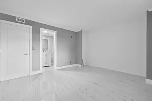 3040 Lake Shore Dr, Riviera Beach, FL 33404 - Photo 24