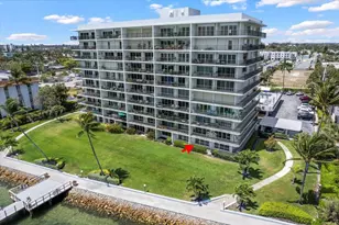 3040 Lake Shore Dr, Riviera Beach, FL 33404 - Photo 50