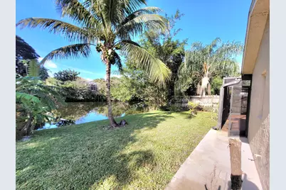 1328 Waterway Cove Drive, Wellington, FL 33414 - Photo 24