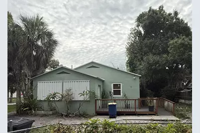 516 Beach Court, Fort Pierce, FL 34950 - Photo 1