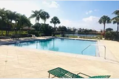 1605 Meadows Circle W #1605, Boynton Beach, FL 33436 - Photo 16