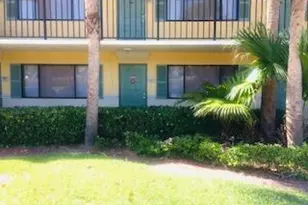 1605 Meadows Cir W, Boynton Beach, FL 33436 - Photo 1