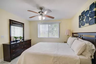 300 Crestwood Court N #307, Royal Palm Beach, FL 33411 - Photo 16