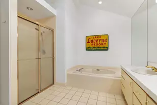 2402 Saratoga Bay Dr, West Palm Beach, FL 33409 - Photo 22