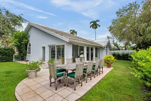 2402 Saratoga Bay Dr, West Palm Beach, FL 33409 - Photo 26