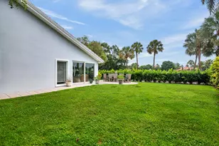 2402 Saratoga Bay Dr, West Palm Beach, FL 33409 - Photo 30