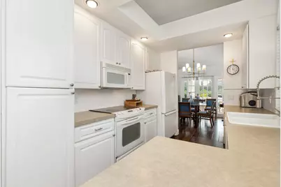 2402 Saratoga Bay Drive, West Palm Beach, FL 33409 - Photo 18