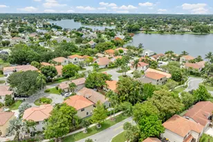 1763 Harborside Cir, Wellington, FL 33414 - Photo 6