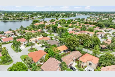 1763 Harborside Circle, Wellington, FL 33414 - Photo 2