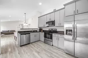 1763 Harborside Cir, Wellington, FL 33414 - Photo 16