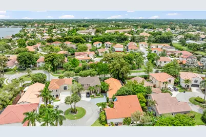 1763 Harborside Circle, Wellington, FL 33414 - Photo 2